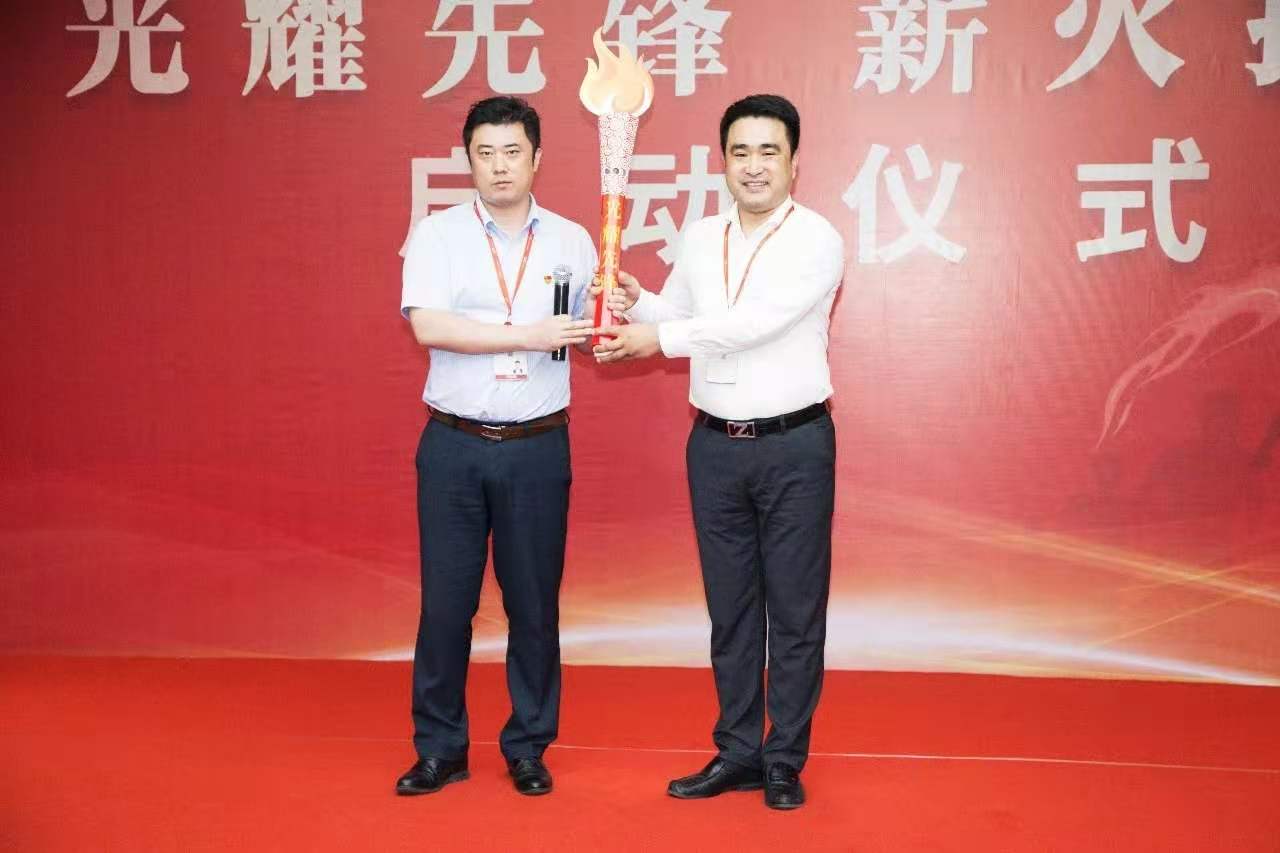 光耀先鋒 薪火接力 傳遞先鋒精神，踐行黨員使命，開拓全新事業(yè) 朱文國(guó)—宮曌磊 